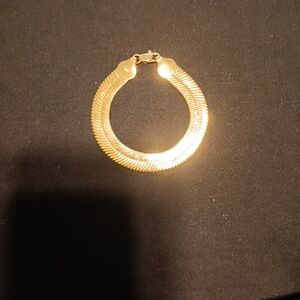 Radiant Gold Bracelet